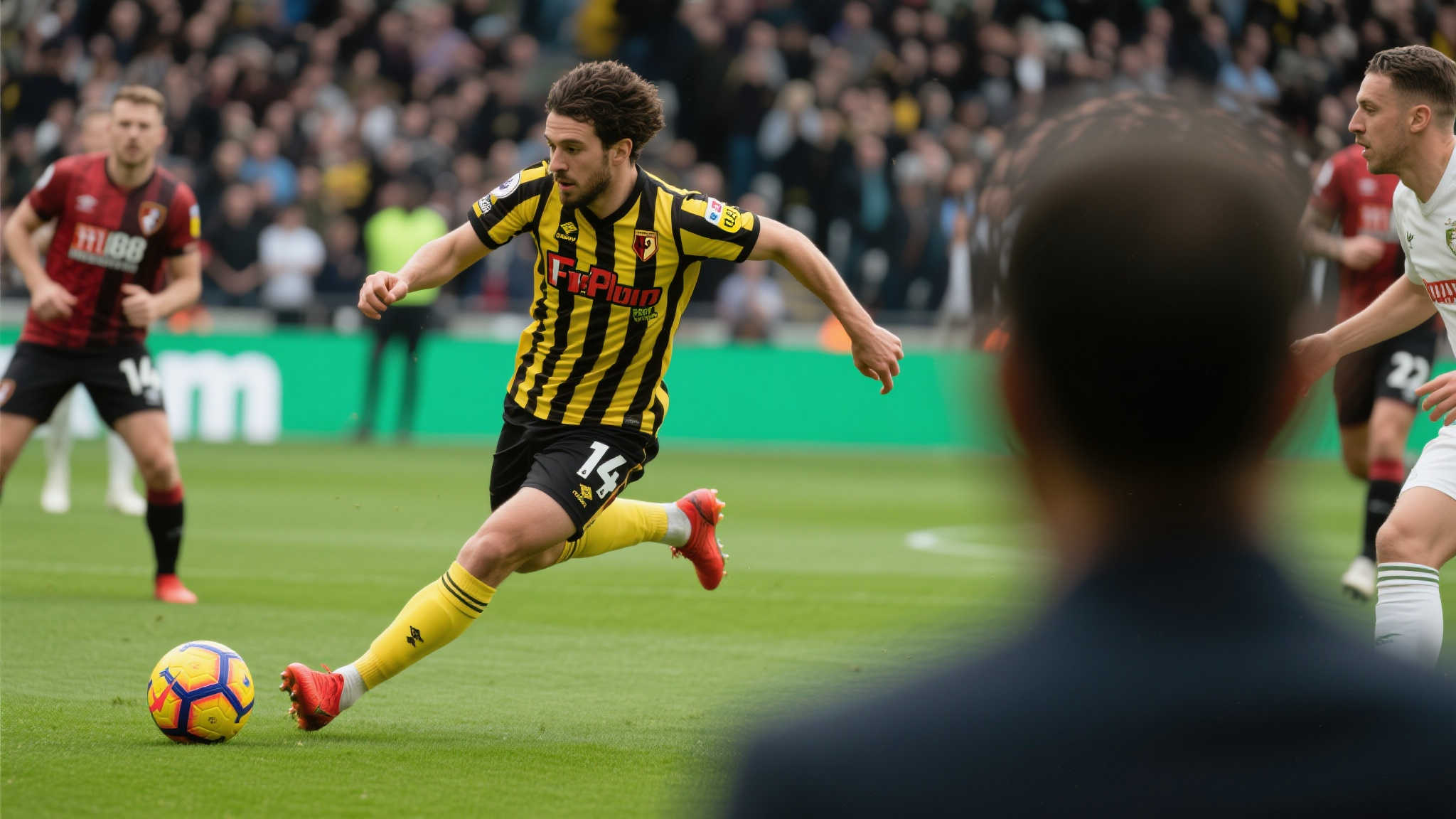 施洛特贝克领衔24/25赛季欧冠长传榜,全场94次遥遥领先 施洛特贝克领衔24/25赛季欧冠长传榜,全场94次遥遥领先